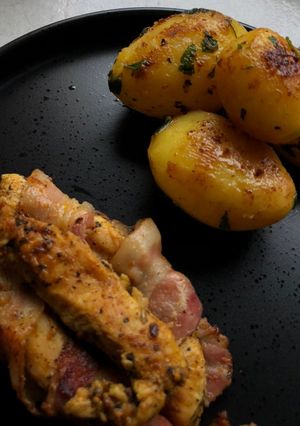 Baconbe tekert csirke recept fotója