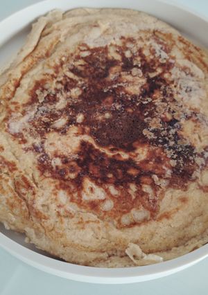 Foto principal de Tortita de avena y manzana/plátano