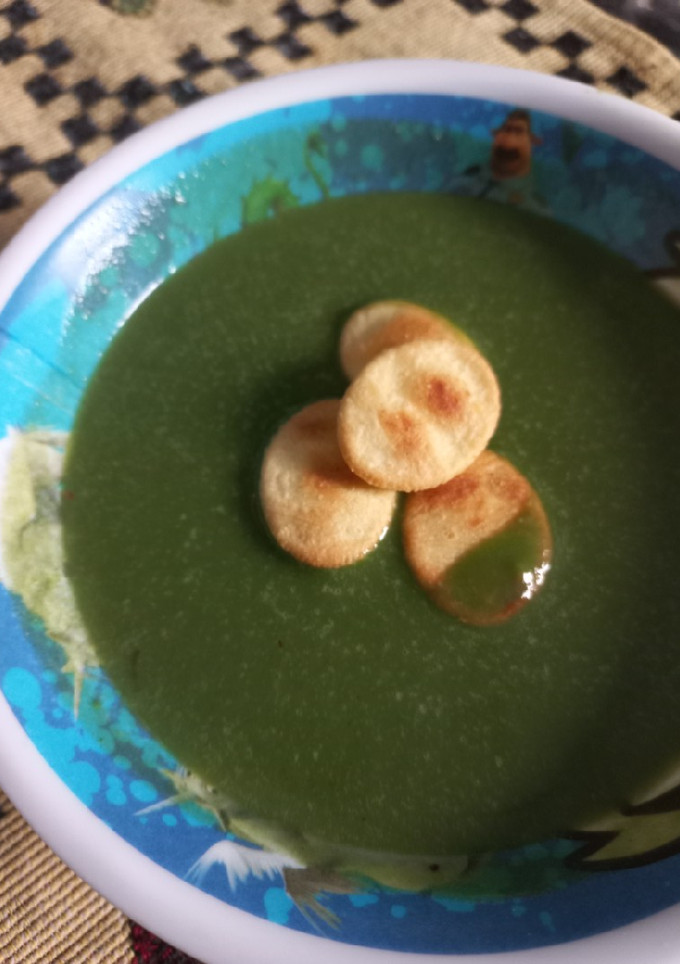 Una foto de Crema de brócoli y espinacas