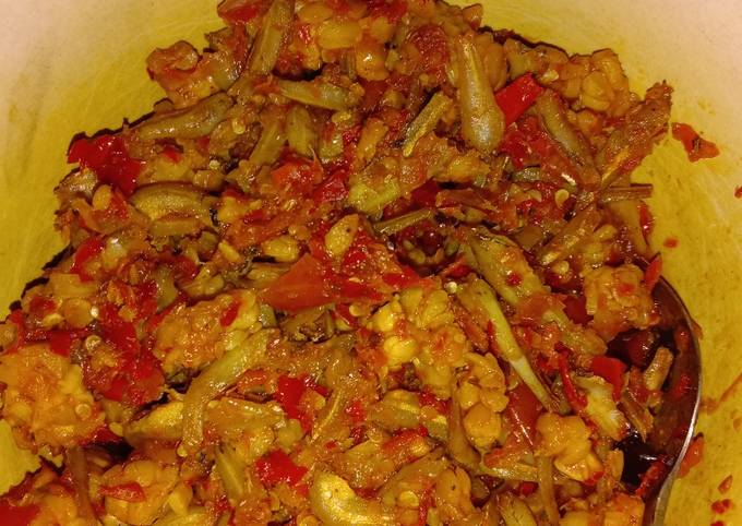 Sambal teri tempe