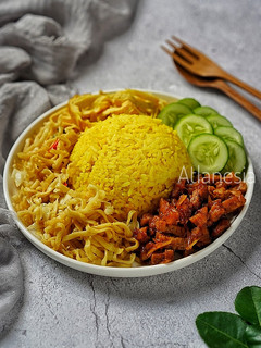 Foto resep Nasi Kuning Rice Cooker