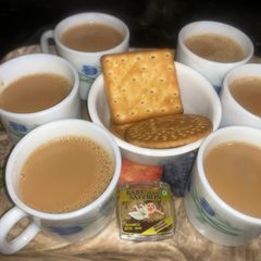 A picture of Gud Kesar wali Chai.
