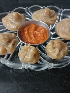 வெஜிடபிள் கோதுமை பன்னீர் மாமோஸ்.. (Vegetable kothumai paneer momos recipe in tamil) செய்முறை முக்கிய புகைப்படம்