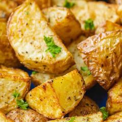 A picture of Roasted potatoes.