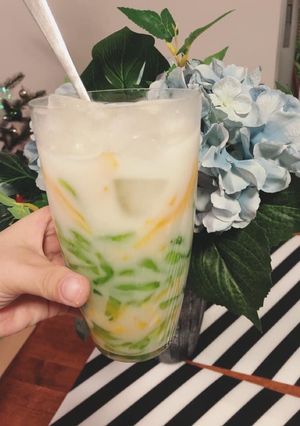 A picture of Southeast Asian Dessert •Easy Thai Style Homemade Cendol • Lod Chong Singapore.