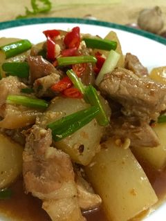 Hình của món Thịt kho củ cải.