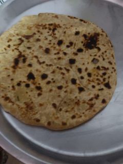 आलू का पराठा (Aloo ka paratha recipe in hindi) रेसिपी मुख्य फोटो