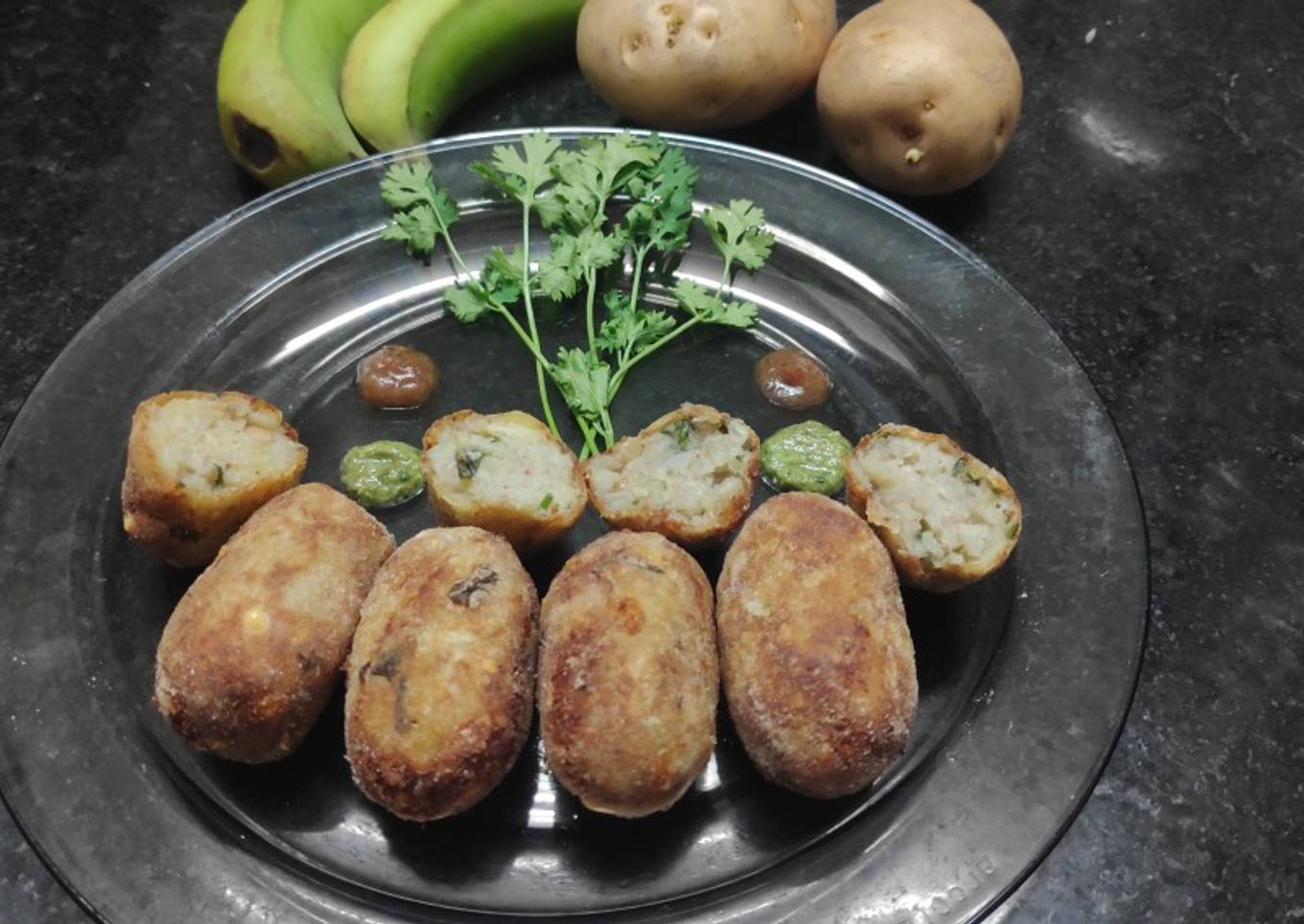 Khalva (Banana and Potato Cutlet)