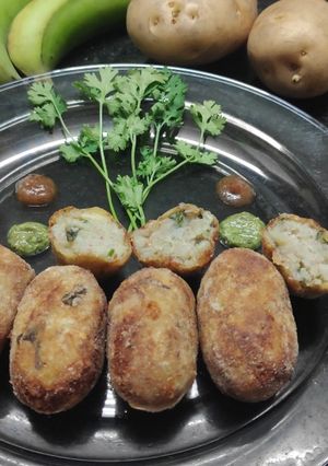 A picture of Khalva (Banana and Potato Cutlet).