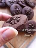 Biscotti al cioccolato al microonde senza uova e senza burro