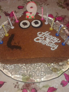 A picture of Pou Cake !.