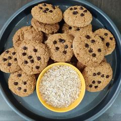 A picture of Oats cookies.