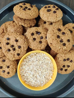 A picture of Oats cookies.