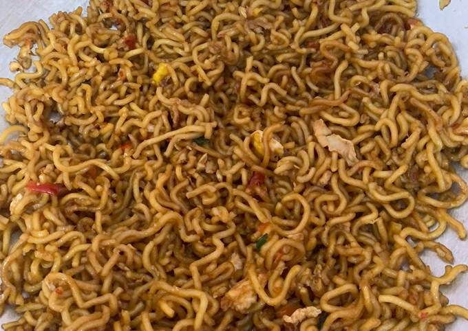 52. Mie goreng pedas manis