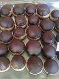 Profiteroles con chocolate