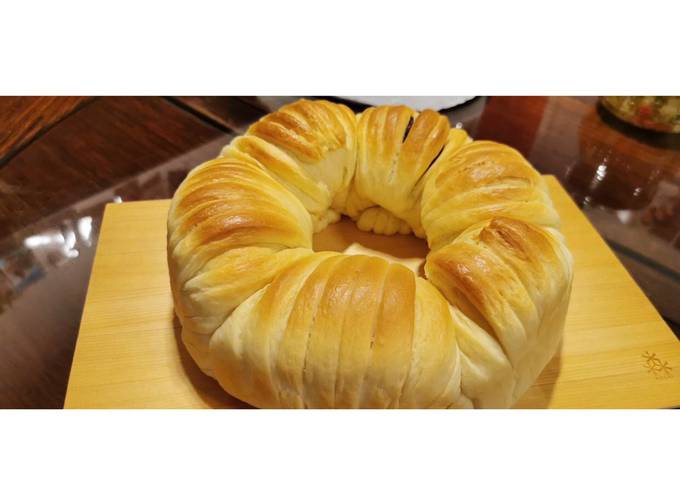 Resep Chocolate roll bread😋 oleh Yunes Periandi - Cookpad