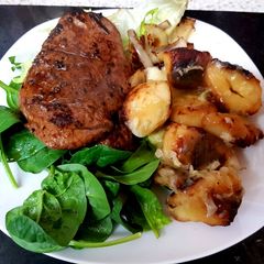 My Marinaded Rump Steak with Onions & Cheesy Potatoes 😘 A picture of My Marinaded Rump Steak with Onions & Cheesy Potatoes 😘.