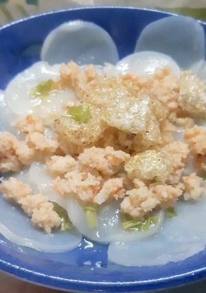 Hình của món Bánh bèo từ bánh phồng tôm.