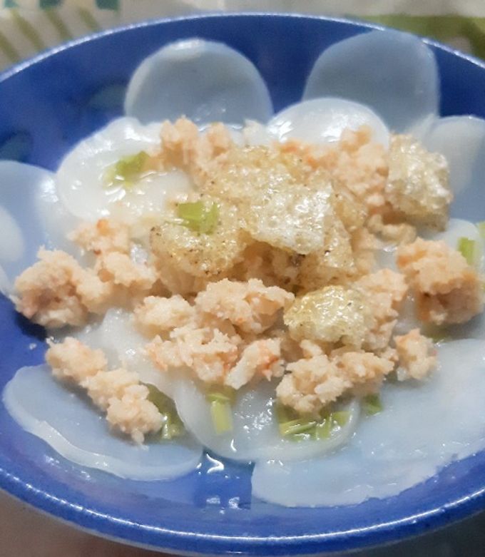 Hình của món Bánh bèo từ bánh phồng tôm.