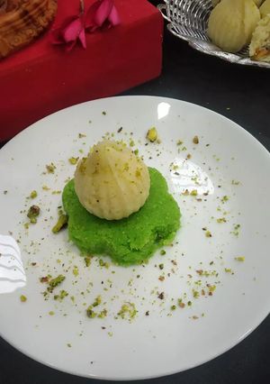 A picture of Fresh Fruit Pistachio Modak.