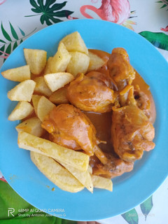 Una foto de Jamoncitos de pollo en salsa andaluza