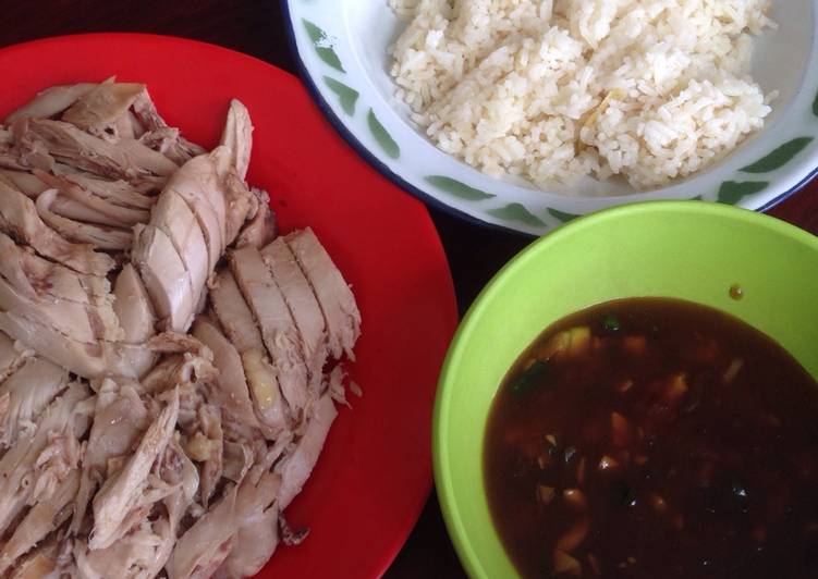 Resep Nasi Hainam ayam rebus enak sekali untuk si pacar 😘 yang Lezat