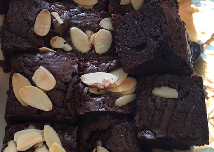 Anti Ribet, Memasak Brownies panggang farah quinn