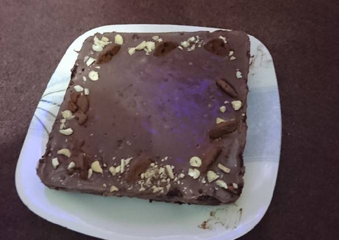 Recipe of Favorite Chocolate Ice-cream biscuit cake