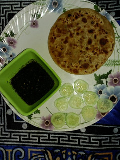 A picture of Sattu paratha.