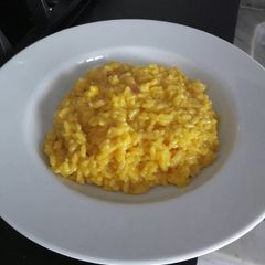 A picture of Zafferano milanese Saffron rise.