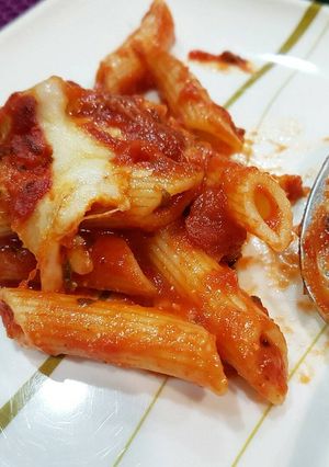 A picture of Homemade bake pasta.