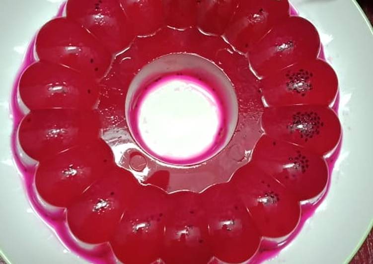 Puding Buah Naga