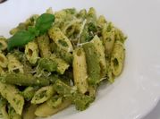 Una foto di pesto di fagiolini