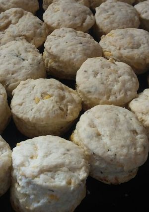 Una foto de Scones salados