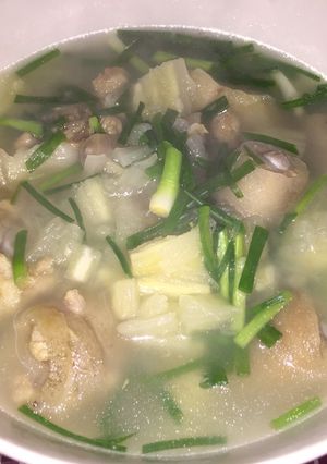 Hình của món Canh khoai mỳ đuôi lợn hầm (xương hầm).