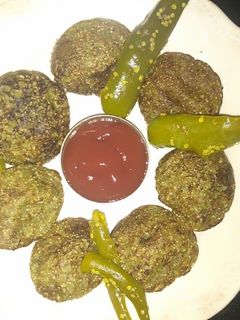 મગ ની દાળ ના અપ્પમ વડા(mung dal appam recipe in Gujarati) રેસીપી મુખ્ય ફોટો