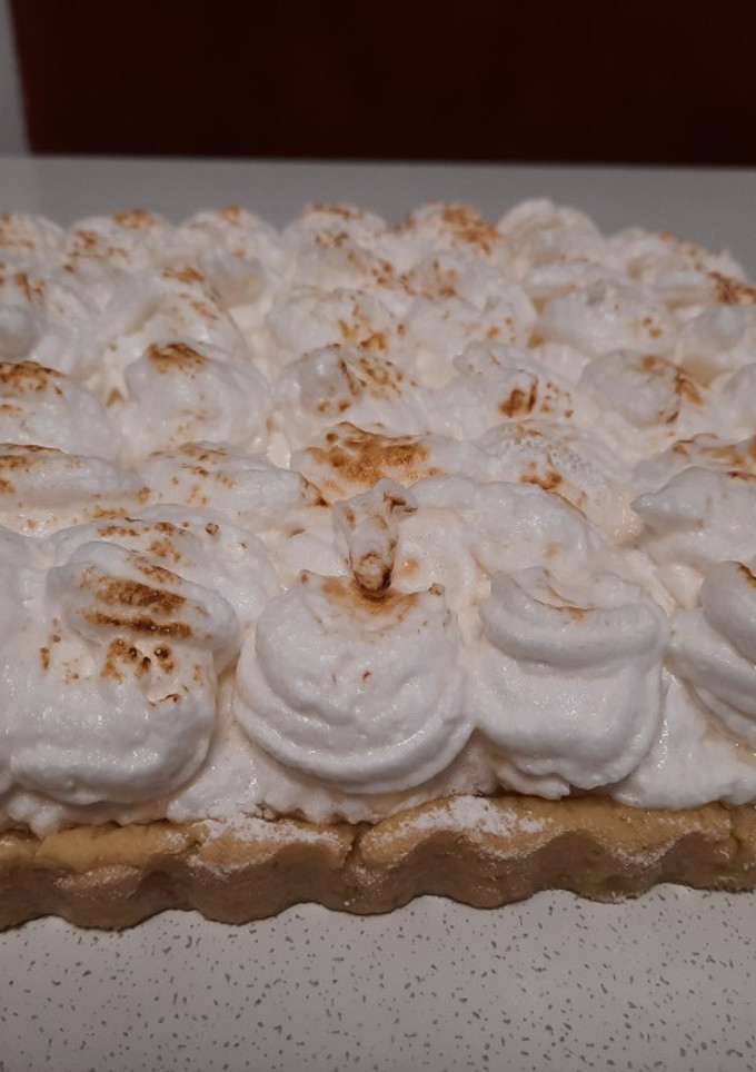 Una foto de Lemon pie con leche condensada!