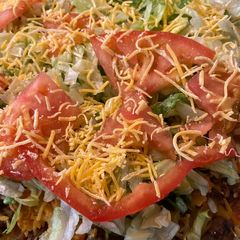 A picture of Taco pizza.