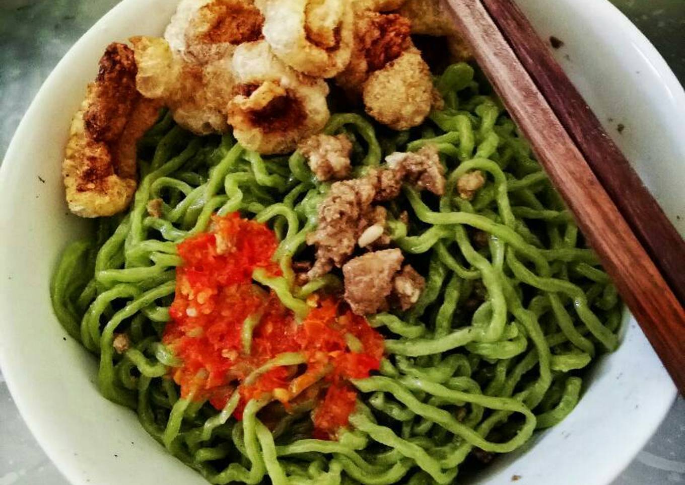 Mie Caisim Babi Kecap *Non Halal