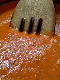 Una foto de Salsa de tomate casera