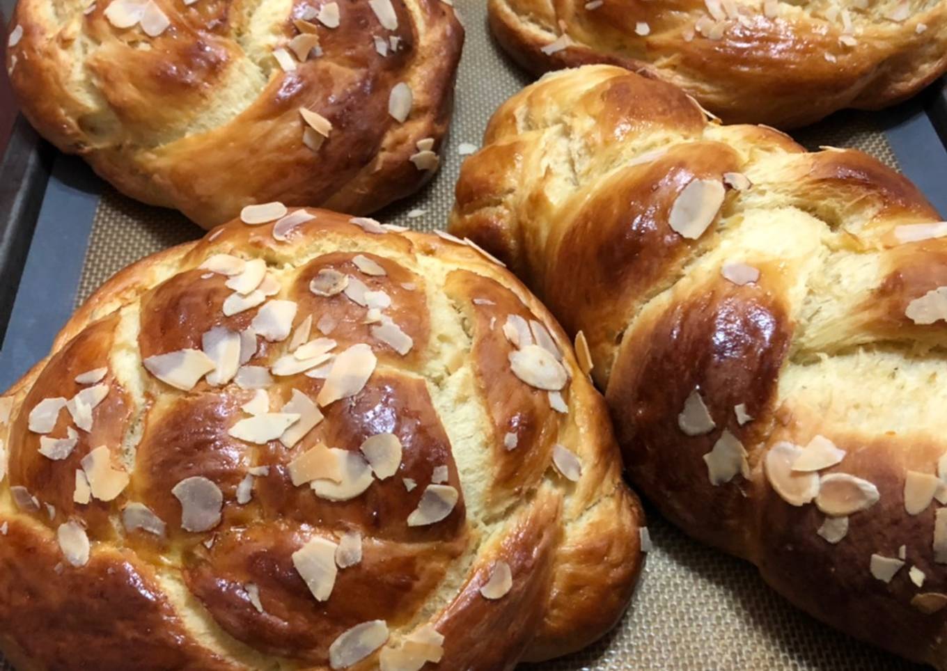 Greek Tsoureki (sweet Easter bread)