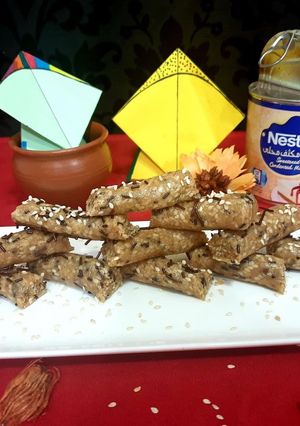 चॉकलेट तिल रोल (chocolate till roll recipe in Hindi) रेसिपी मुख्य फोटो
