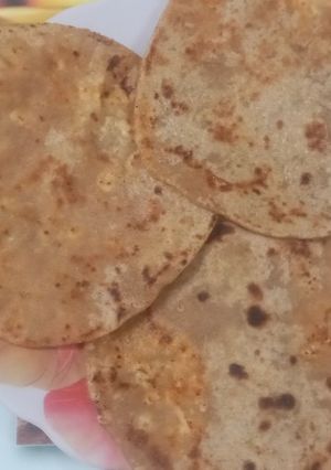 A picture of Paneer paratha or amritsari paratha.