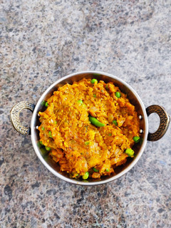 बैंगन का भरता (Baingan ka bharta recipe in hindi) रेसिपी मुख्य फोटो