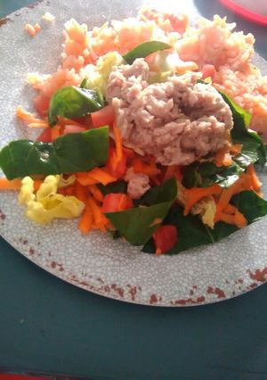 Una foto de Ensalada de atún