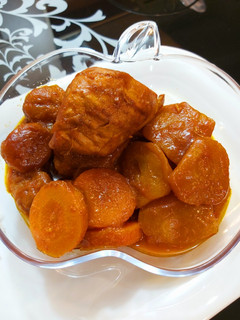 عکسی از دستور خورشت سیب و هویج و آلو با مرغ