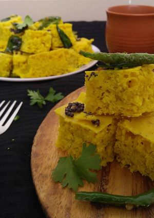 A picture of Instant Khaman Dhokla.