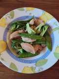 Wok poulet sauté aux légumes sauce soja