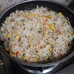 Egg fried rice A picture of Egg fried rice.