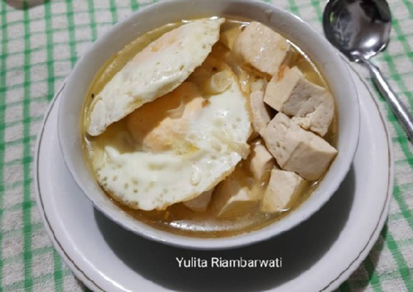 291. Tahu Telur Kuah Bakso